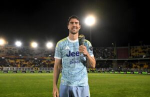 Juve e Vlahovic: Trattative di Rinnovo e Strategie in Corso