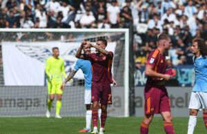 Giornata di fuoco nel calcio italiano: dieci sfide di Serie A, derby di Roma e la notte delle retrocessioni