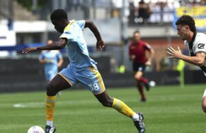 Como-Parma: tra muri difensivi e lampi offensivi — pagelle, tattiche e riflessioni