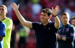 I rossoneri e il futuro: Iraola in pole position e scenari di mercato tra Xavi, Glasner e Pochettino