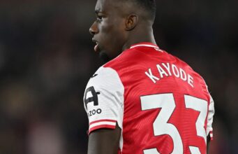 Kayode: Il Viaggio di un Talento Tra Scelte e Riscatti