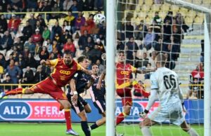 Speranze dal Sud: Catanzaro-Palermo e la corsa verso una Serie A legata alle radici