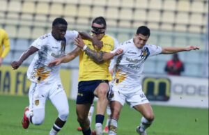Modena-Juve Stabia: La Prima Sfida Playoff e il Pronostico per la Promozione in Serie A