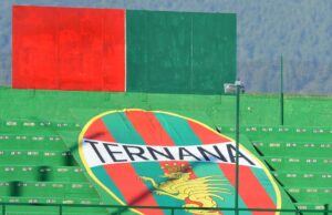 Il Fallimento della Ternana Calcio e le sue Implicazioni per l’Umbria