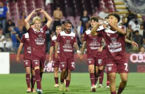 Salernitana: la piazza tende la mano a Iervolino, servono risposte