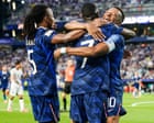Mbappé e Dembélé: la notte della tempesta che illumina la Francia