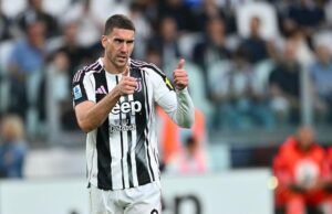 Juve-Vlahović: tra rumor, tattica e nuove strategie, Spalletti spinge per trattenerlo e Carnevali resta in città