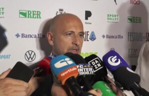 Inter, Ausilio svela piani di mercato: Dumfries vorrebbe partire e un nuovo colpo difensivo all’orizzonte