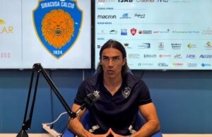 Clamoroso Turati: rinuncia al Catanzaro e firma con lo Spezia