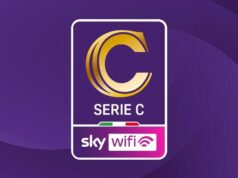 Nebbia d’estate a Cosenza: riferimenti sfuggenti e una città in attesa