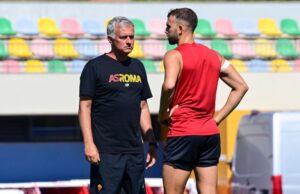 Mourinho e la panchina romanista: lezioni di leadership e crescita tra tattica, pressione e crescita personale