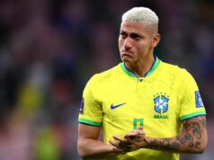 Richarlison tra sacrifici e opportunità: la Juve guarda all’attaccante brasiliano e il mercato riparte