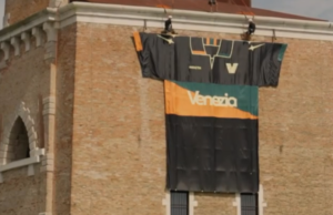 Venezia 2026/27: tra retrò e modernità, la nuova maglia home