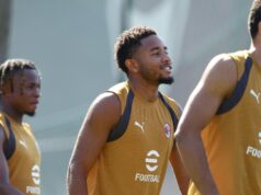 Risorse interne e mercato esterno: il Milan tra Camarda, Comotto e le valutazioni di Amorim