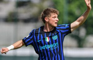 Della Mora firma con Grosseto: un investimento giovane per il futuro del calcio toscano