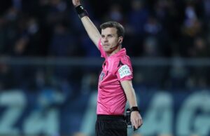 La Penna premiata come miglior arbitro della Serie A: il significato del premio Giovanni Mauro